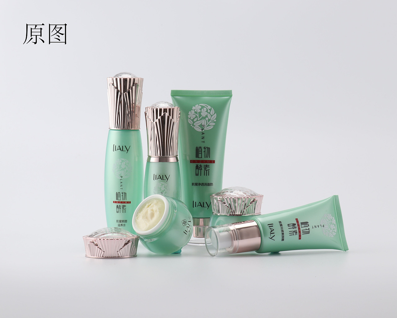 從妝點(diǎn)到光影 化妝品套裝與紡織品在視覺(jué)呈現(xiàn)中的藝術(shù)融合